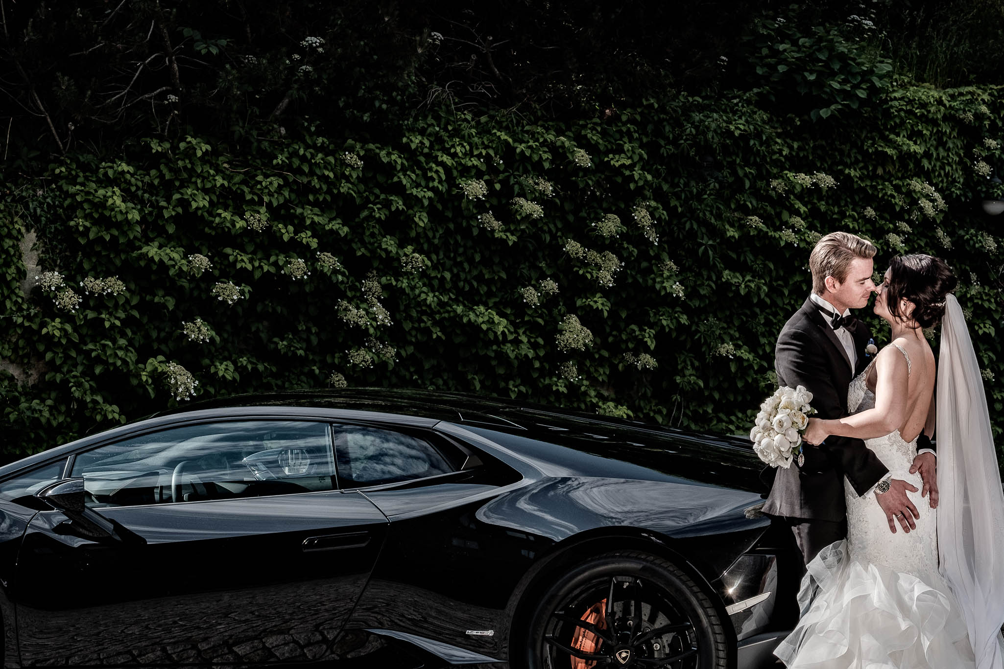 Click to enlarge image linnchristin-andreas-hallsnas-ottossonphoto-1028.jpg
